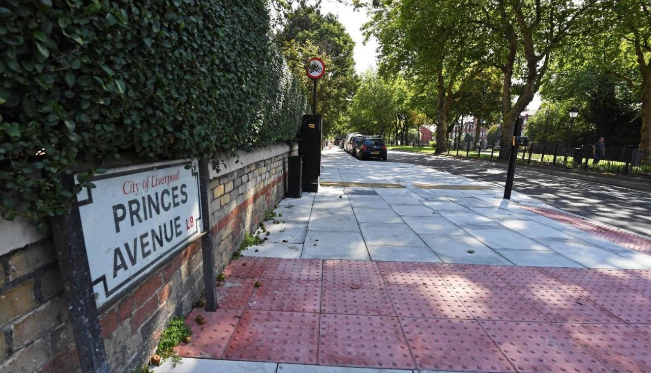 Adeamstays Provides Beautiful Centrally Located 1 And 2 Bed Apartments On Liverpools Boulevard Exterior foto